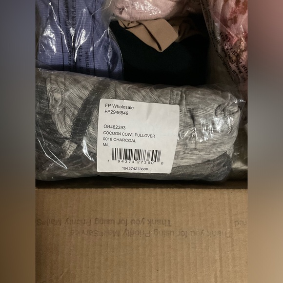 NWT FREE PEOPLE 10 Piece Reseller Bundle - Picture 5 of 16